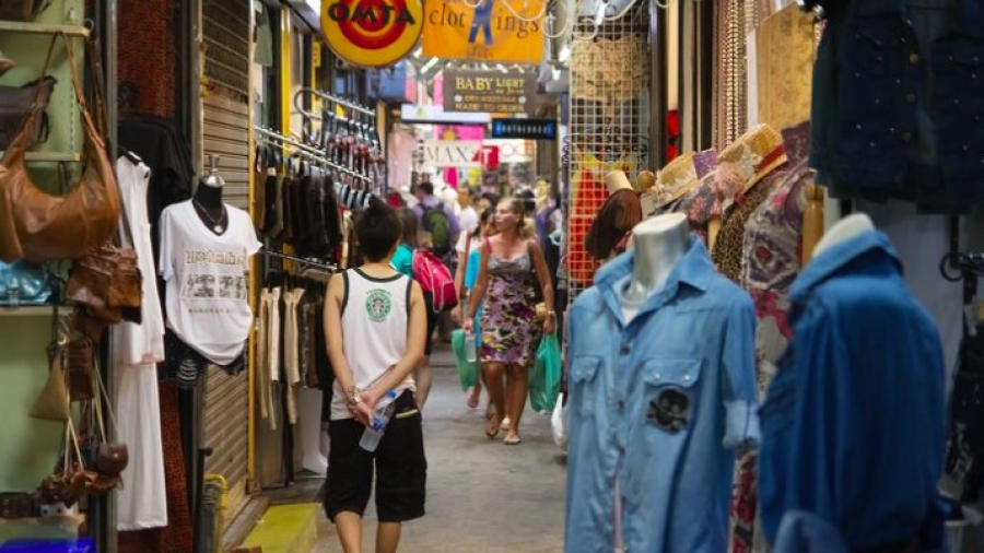 Tempat Belanja Baju di Bangkok untuk Dijual Lagi